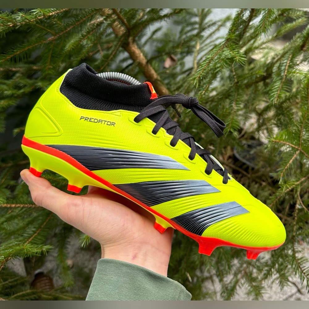 Brand new Adidas PREDATOR League Sock FG Firm Ground Soccer Cleats mens football